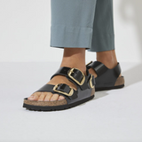 Milano Big Buckle Cuir naturel verni - Noir très brillant